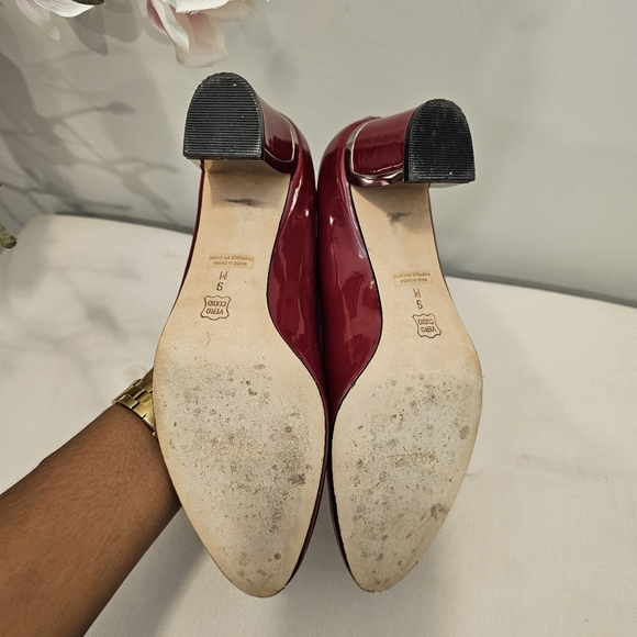 Vaneli Dark Red Patent Comfort Women's Block Heel Courts - US 9 - Picture 9 of 13